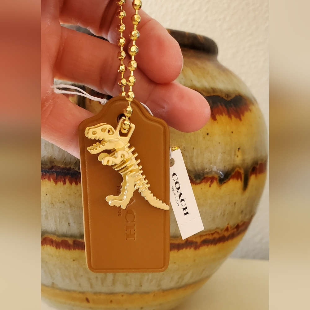 💕Coach Saddle Replacement Tag with UB Alloy Steel Rexy Charm💕